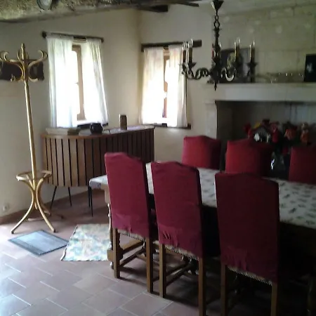 Chez Christiane * Chahaignes